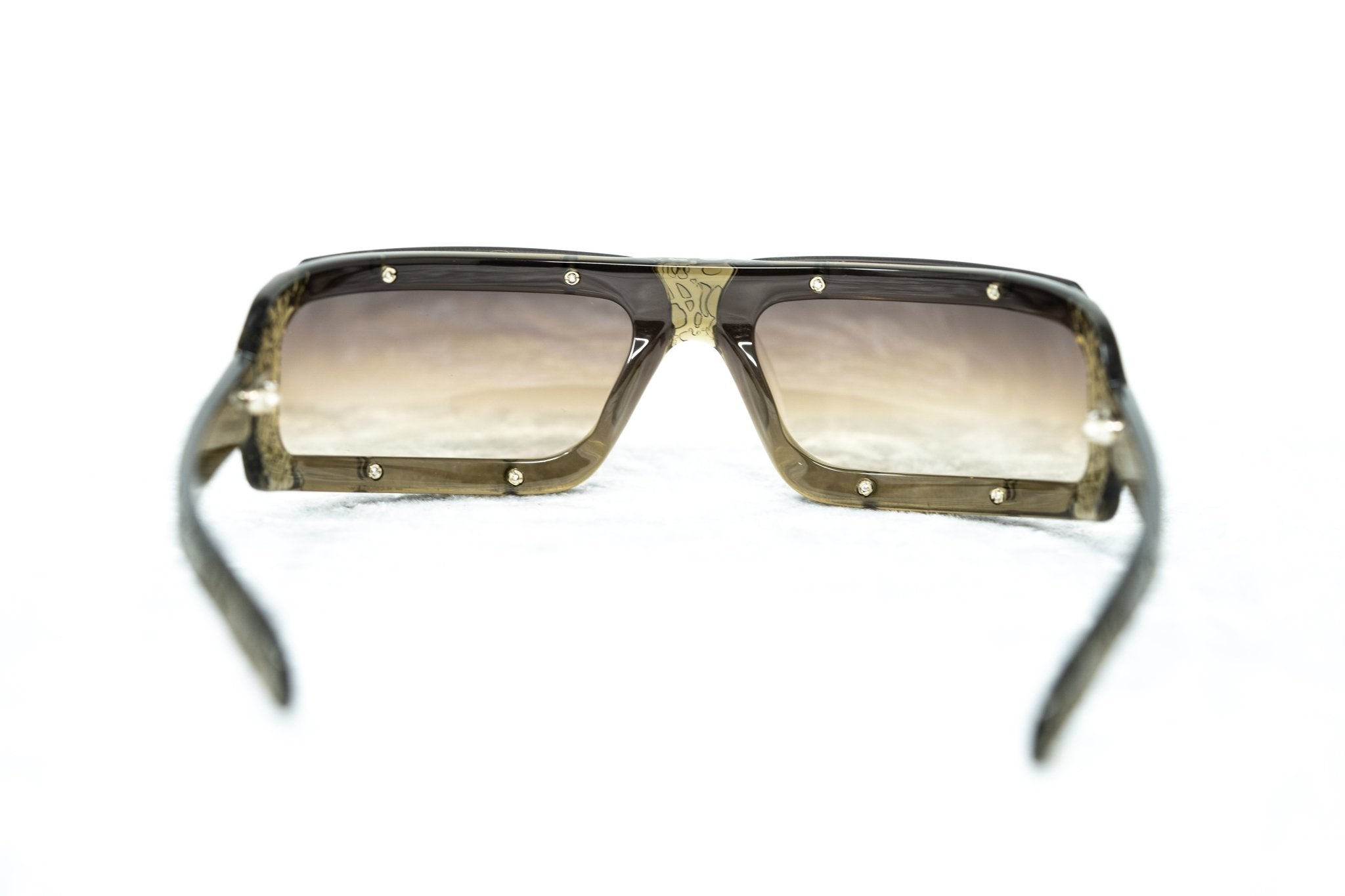 Buddhist Punk Sunglasses Rectangular Khaki With Brown Graduated Lenses Category 2 6BP2C3KHAKI - Watches & Crystals