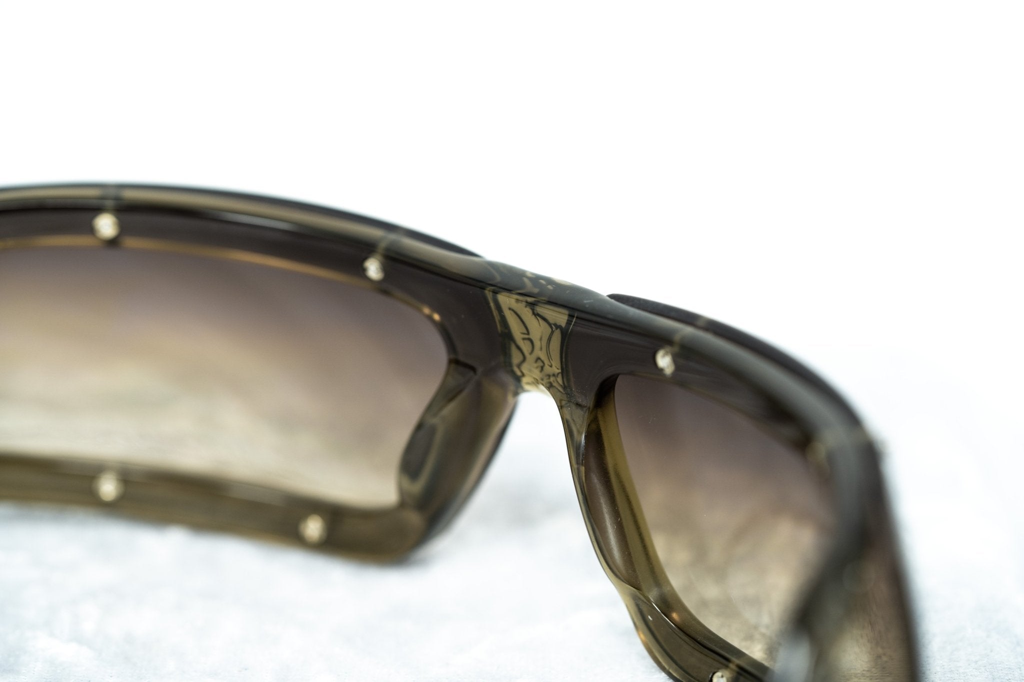 Buddhist Punk Sunglasses Rectangular Khaki With Brown Graduated Lenses Category 2 6BP2C3KHAKI - Watches & Crystals