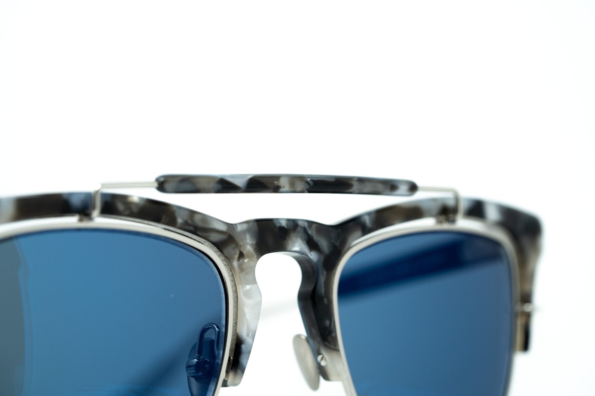 Kris Van Assche Sunglasses D-Frame Blue and Grey - Watches & Crystals