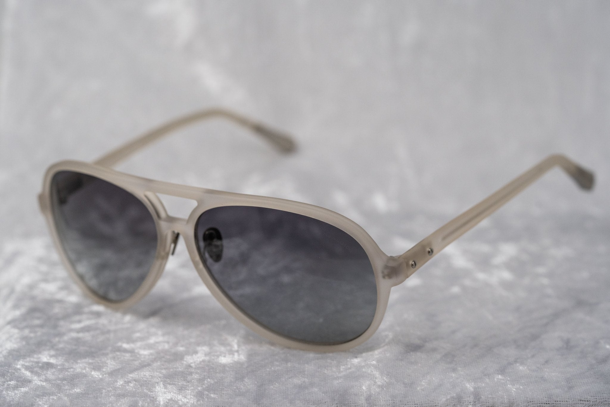 Kris Van Assche Sunglasses Unisex Rubberised Clear with Grey Graduated Lenses Category 2- KVA48C2SUN - Watches & Crystals