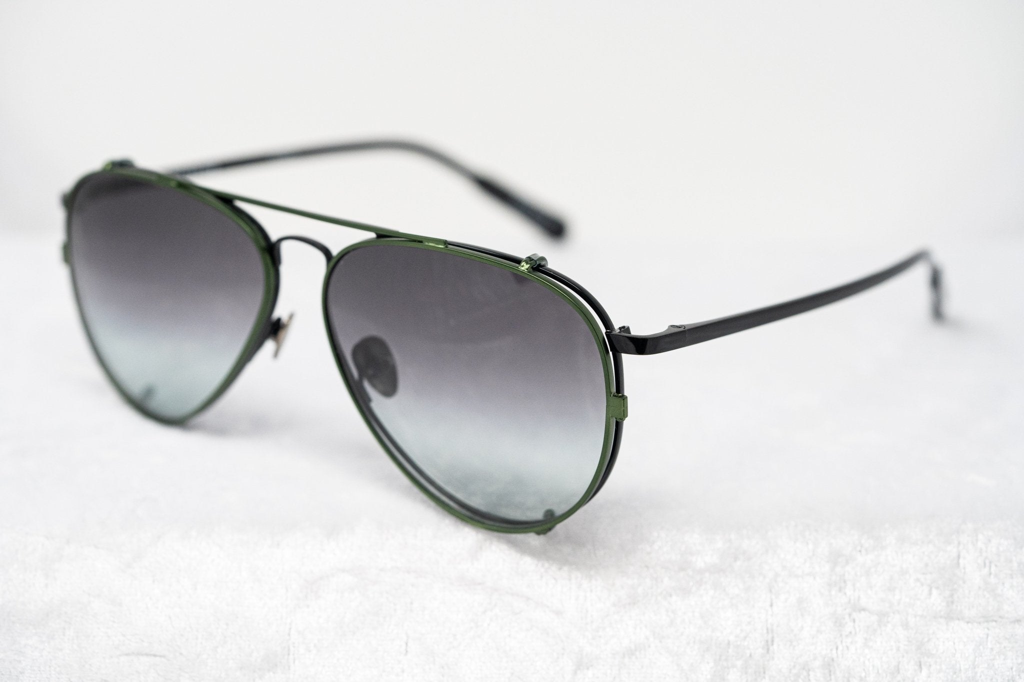 Kris Van Assche Sunglasses Unisex Titanium Black Green Clip On and Grey Graduated Lenses - KVA81C4SUN - Watches & Crystals