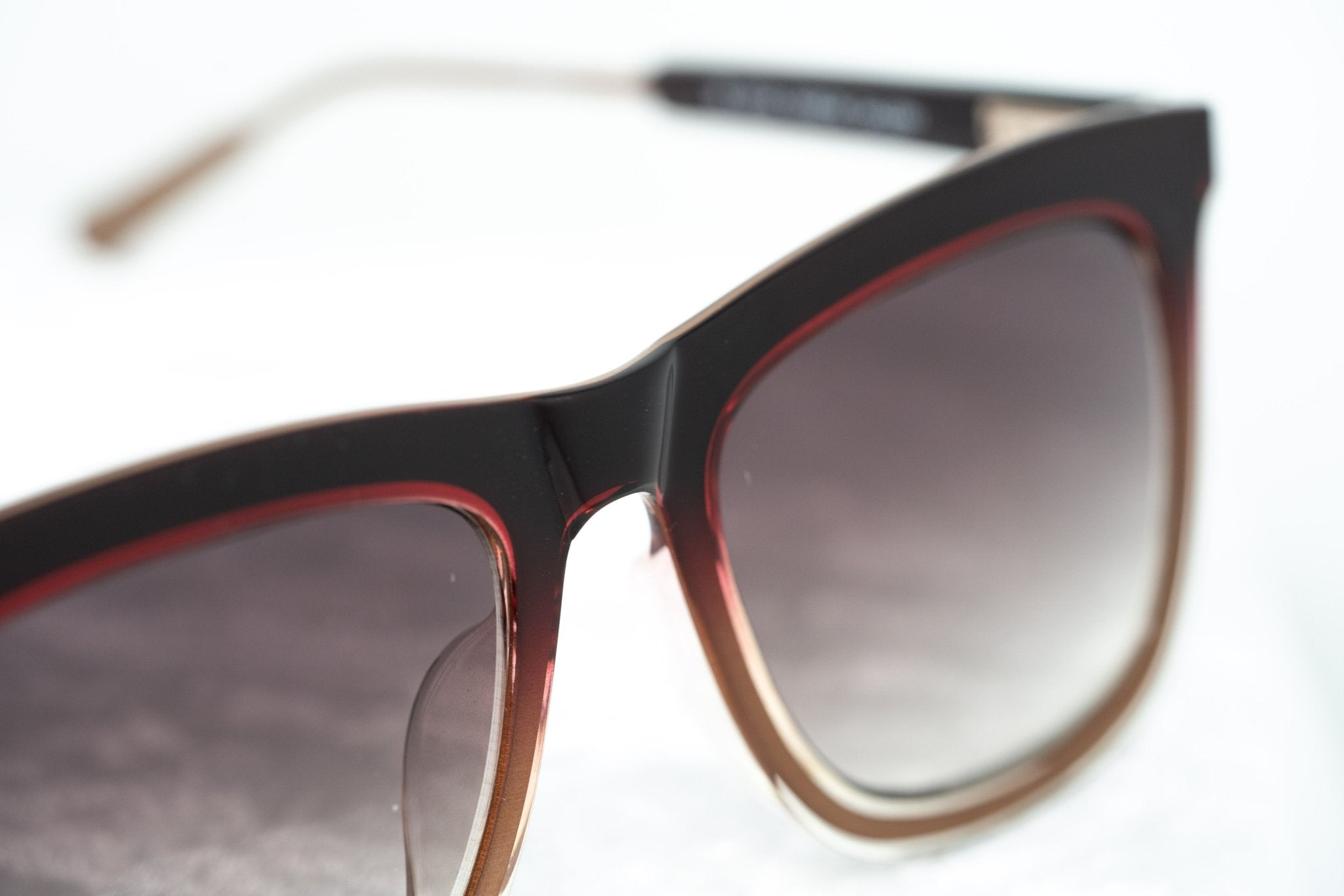 Kris Van Assche Sunglasses with D-Frame Burgundy Antique Bronze and Brown Graduated Lenses - KVA80C2SUN - Watches & Crystals