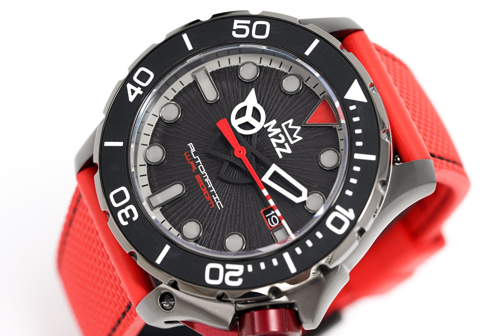 M2Z Men's Watch Diver 200 Red IP Gun 200-005 - Watches & Crystals