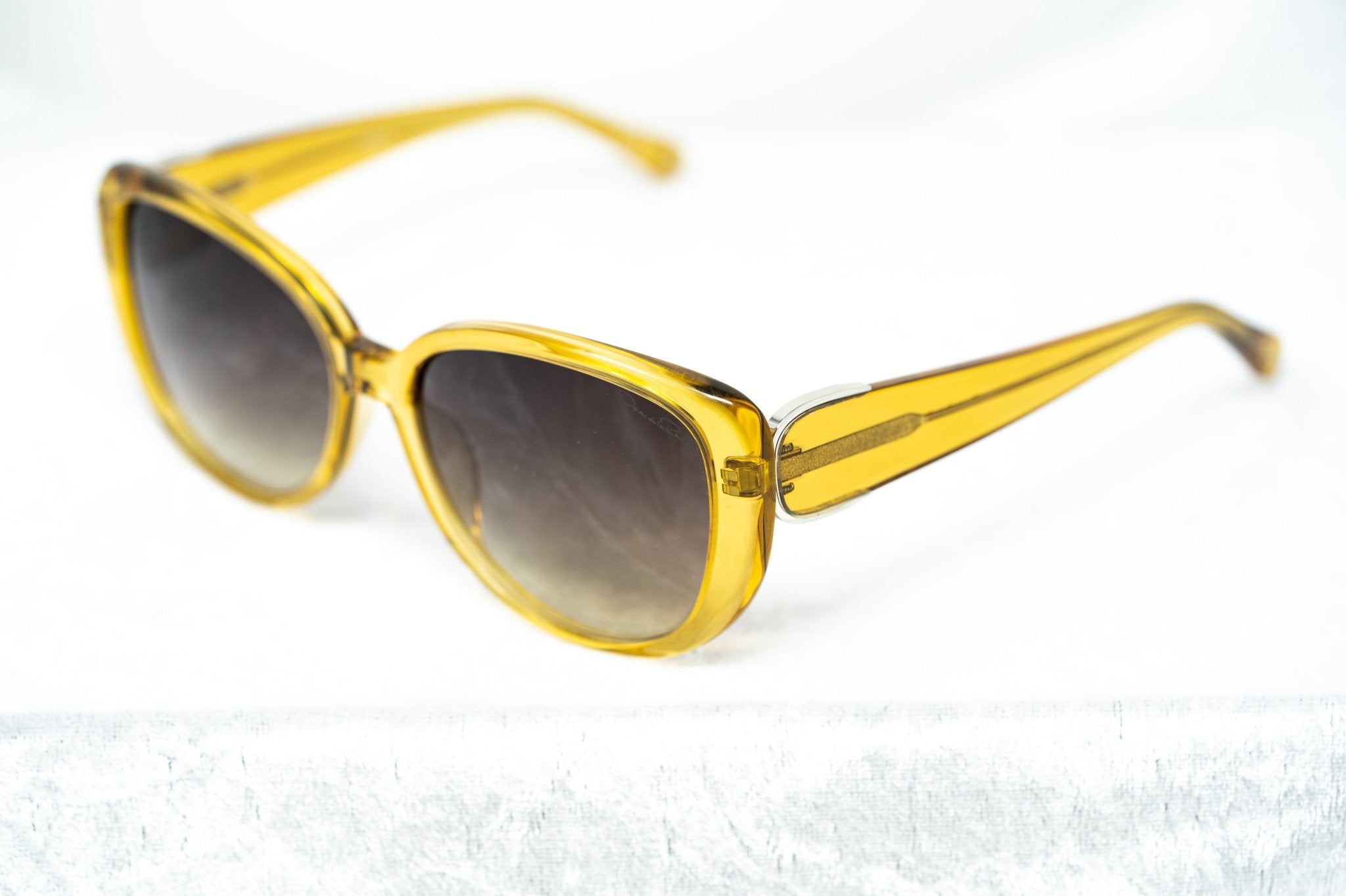 Oscar De La Renta Sunglasses Oversized Frame Dandelion and Grey Lenses - ODLR47C5SUN - Watches & Crystals