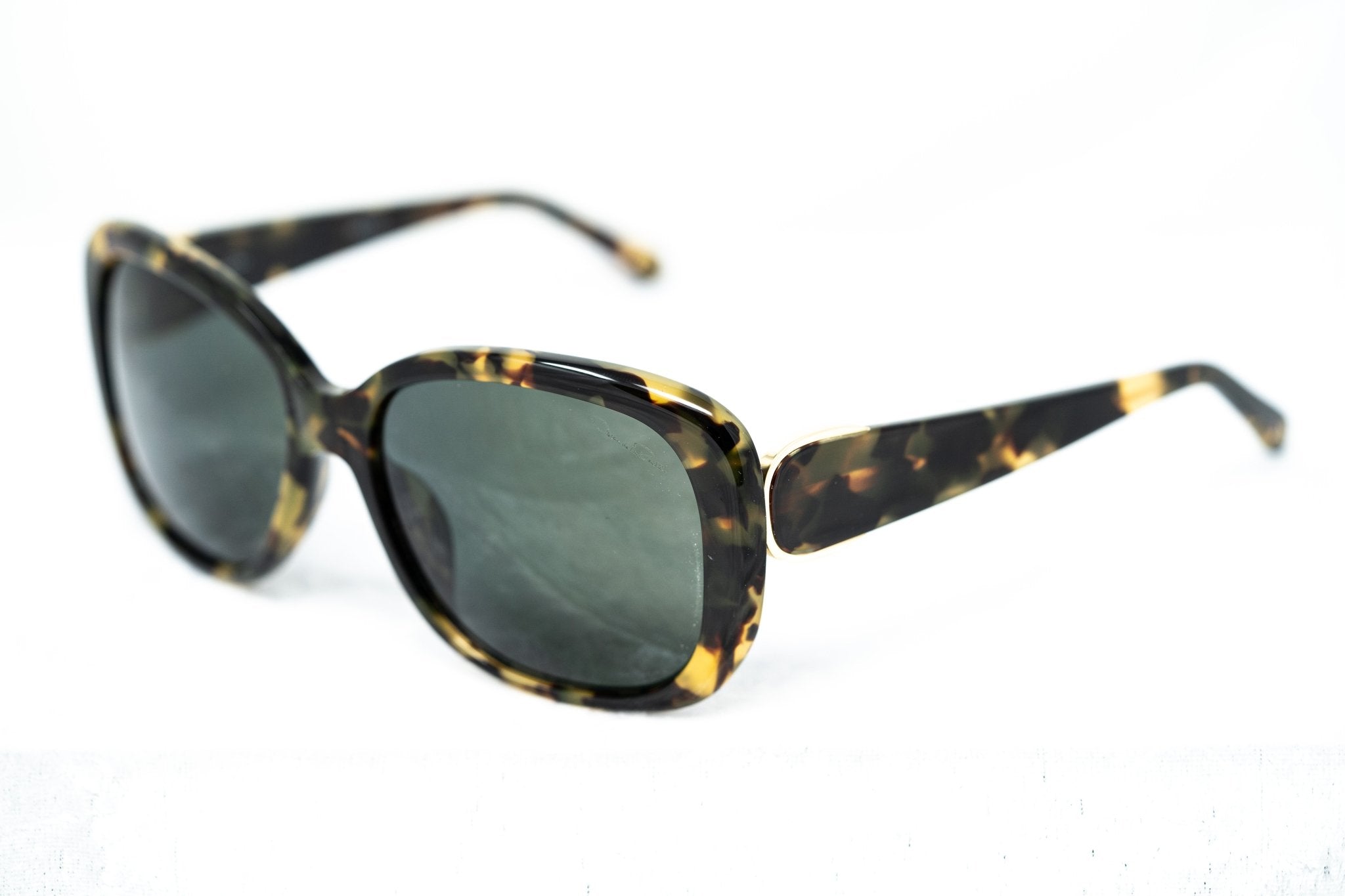 Oscar De La Renta Sunglasses Oversized Frame Tortoise Shell and Grey Lenses - ODLR45C2SUN - Watches & Crystals