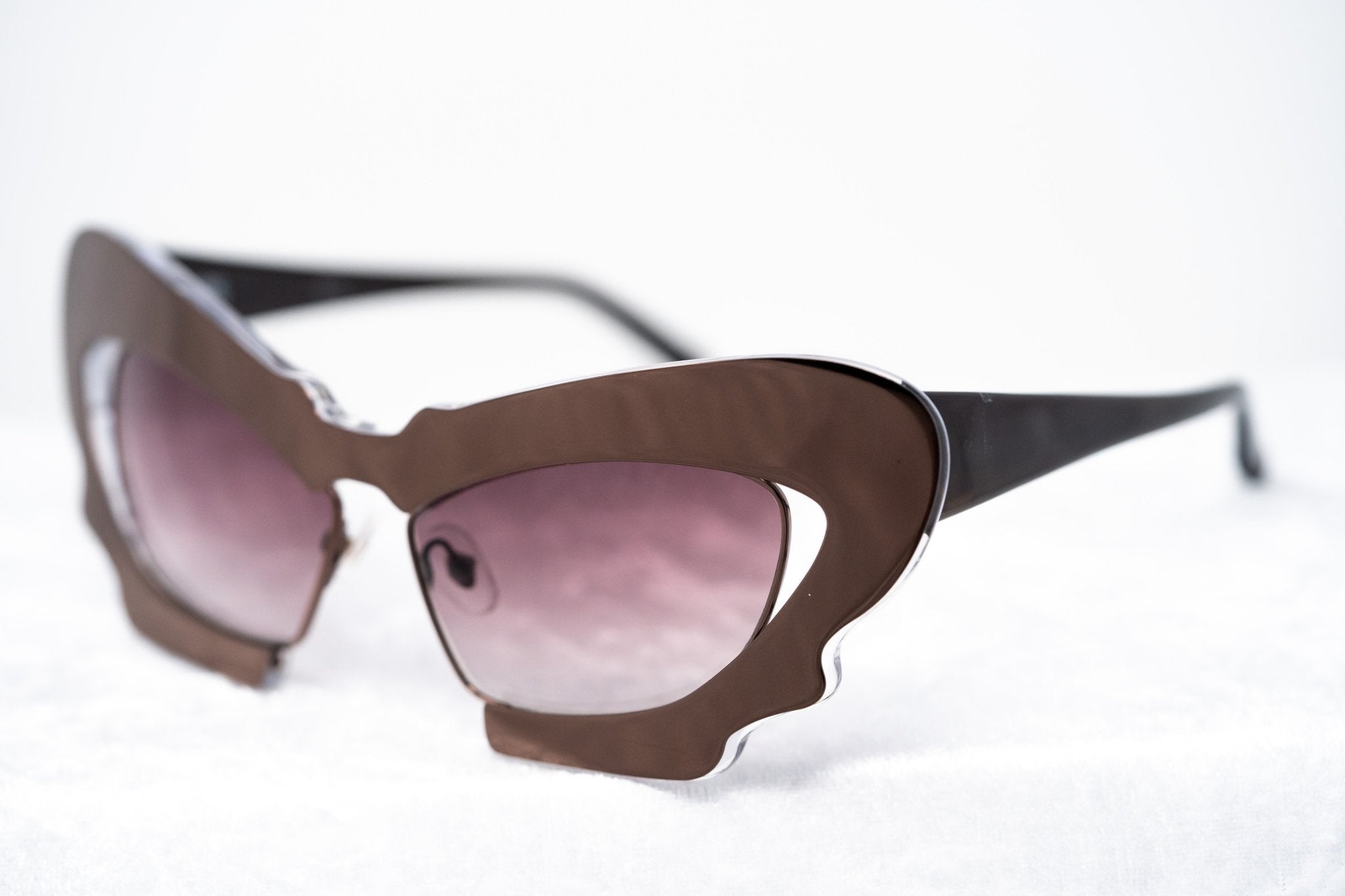 Prabal Gurung Sunglasses Female Cat Eye Chocolate Bronze Category 2 Red Gradient Lenses PG1C12SUN - Watches & Crystals