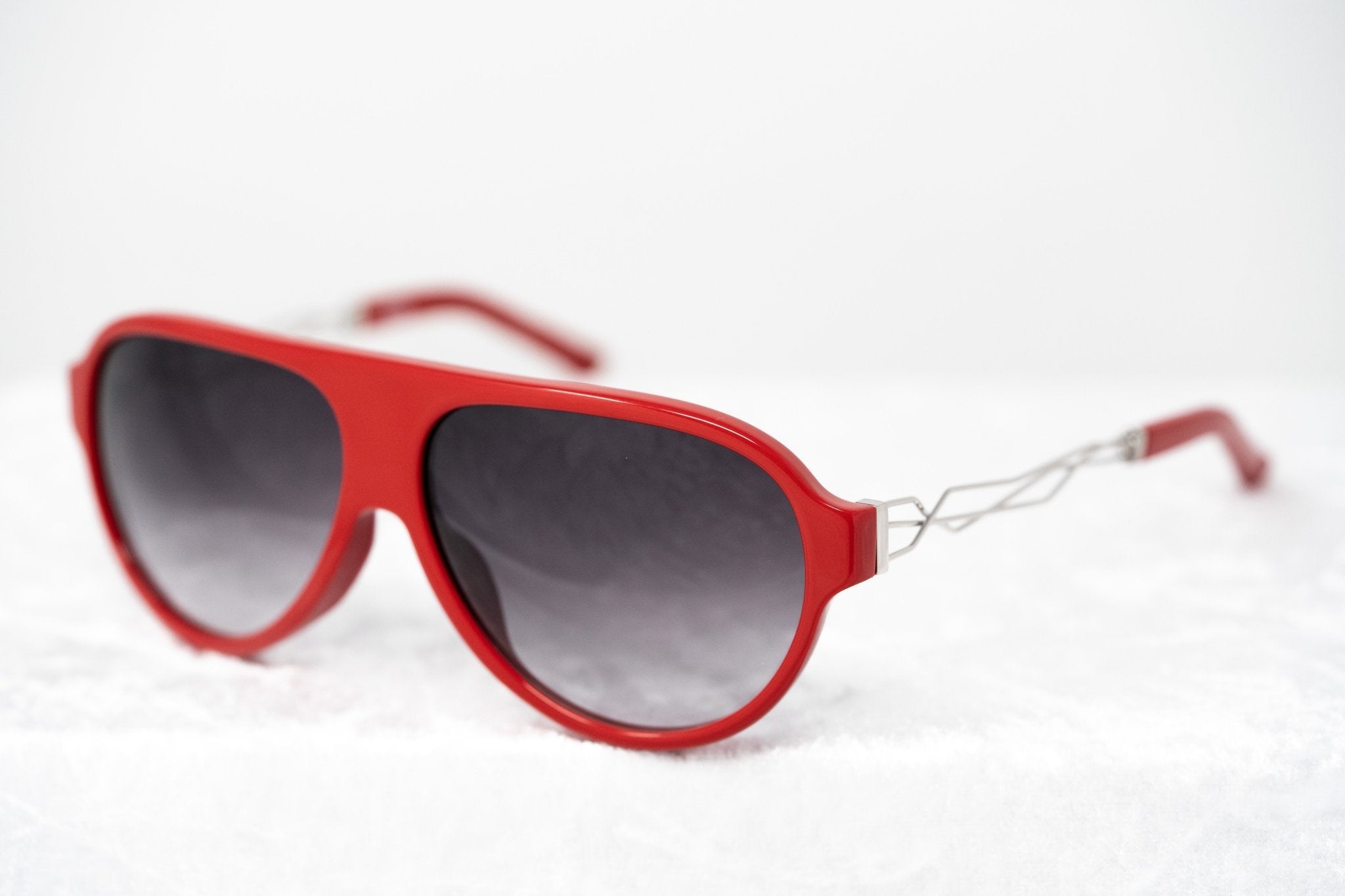 Prabal Gurung Sunglasses Unisex Aviator Red Acetate CAT 2 Grey Gradient Lenses PG16C4SUN - Watches & Crystals