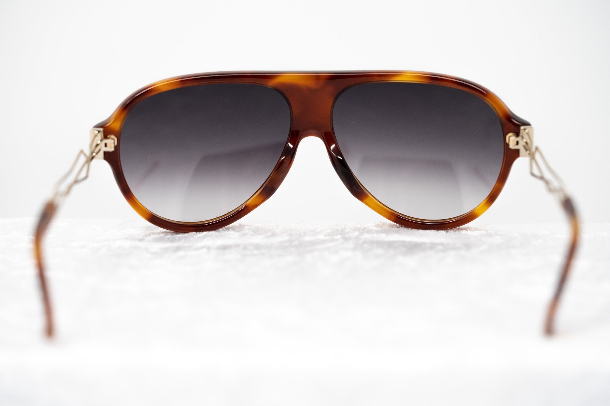 Prabal Gurung Sunglasses Unisex Aviator Tortoise Shell Acetate CAT2 Grey Gradient Lenses PG16C2SUN - Watches & Crystals