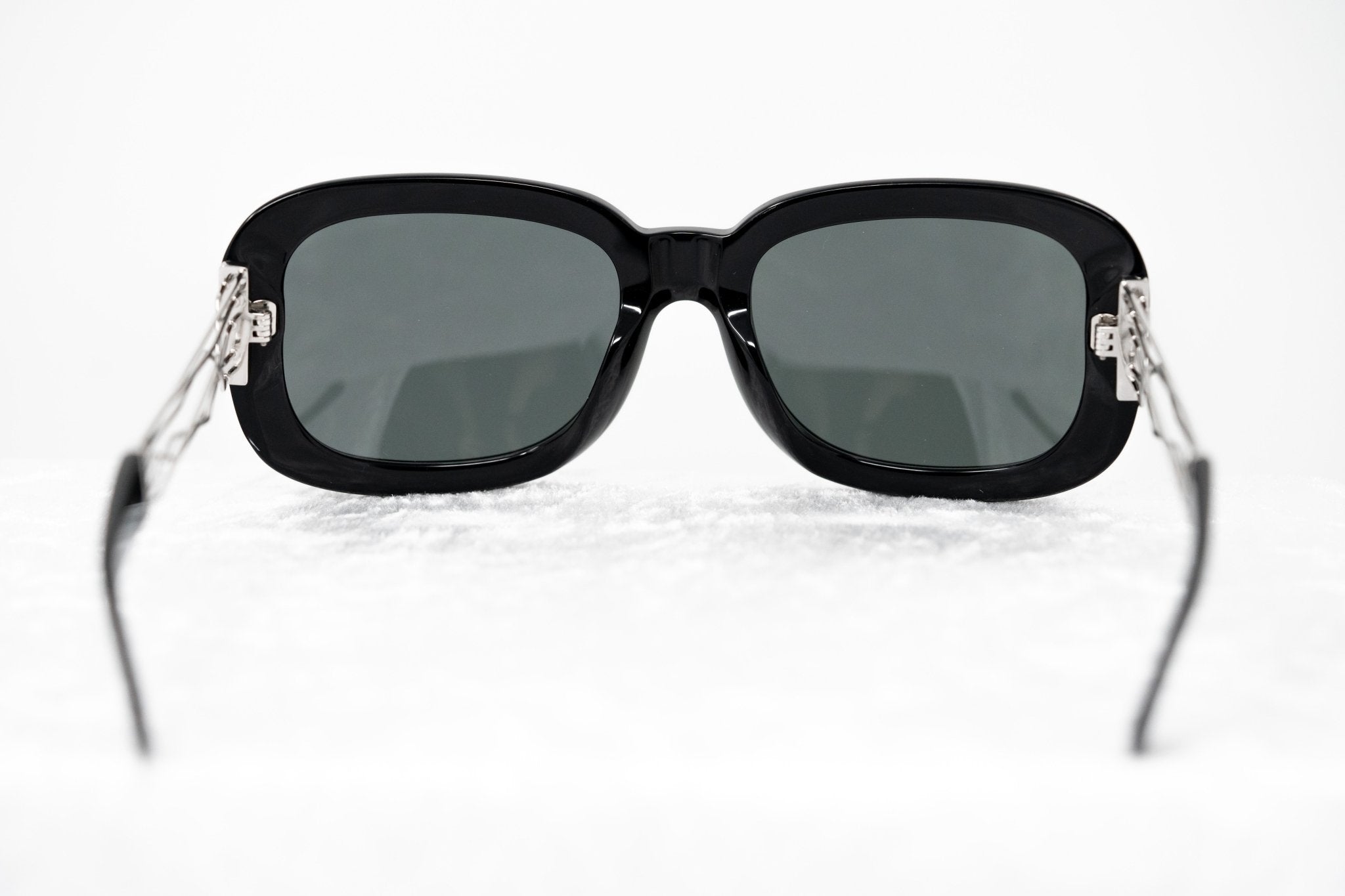 Prabal Gurung Sunglasses Women's Rectangle Black Acetate CAT3 Grey Lenses PG13C1SUN - Watches & Crystals