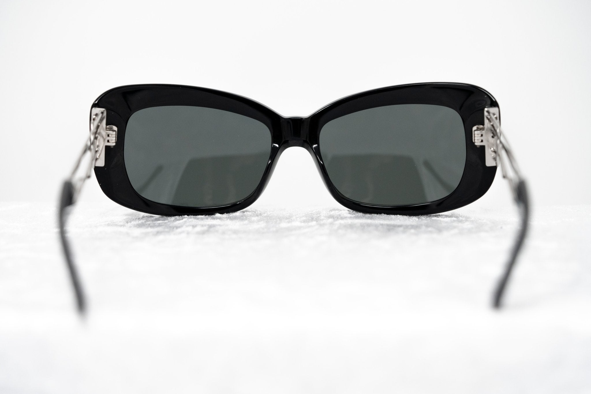 Prabal Gurung Sunglasses Women's Rectangle Black Acetate CAT3 Grey Lenses PG14C1SUN - Watches & Crystals