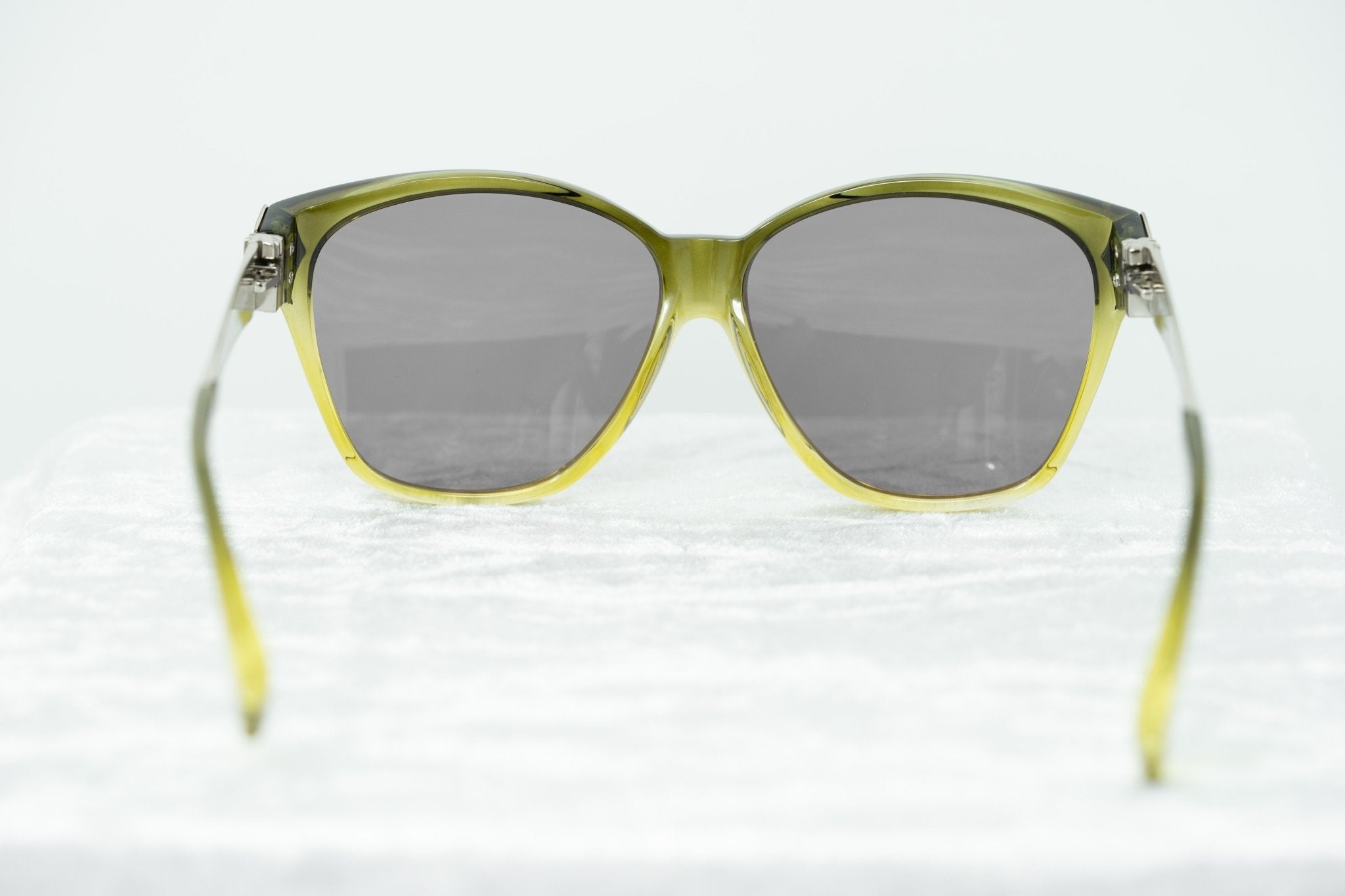 Yohji Yamamoto Unisex Sunglasses Rectangular Cat Eye Green and Grey Lenses - YY18CLAWC3SUN - Watches & Crystals